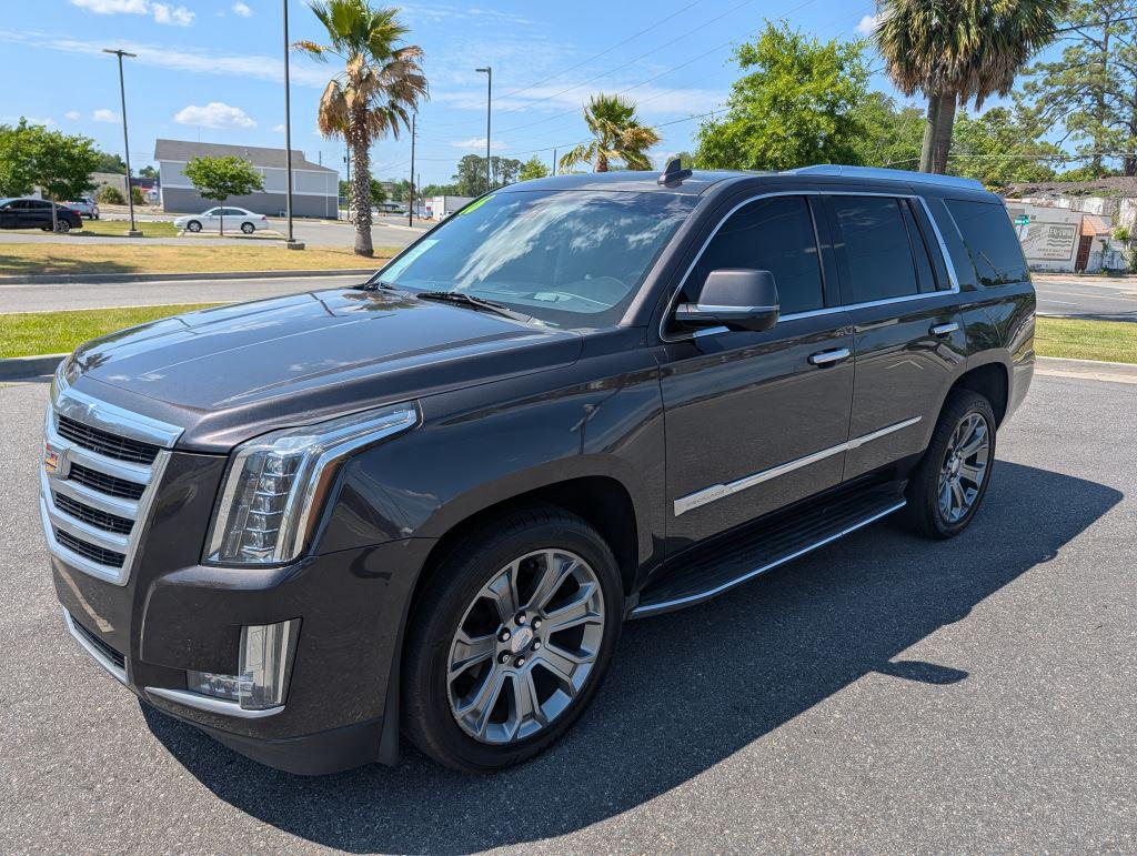 2016 Cadillac Escalade AWD Luxury's photo